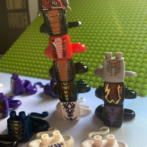 LEGO Ninjago Chop'rai serpentine snake minifigure body part