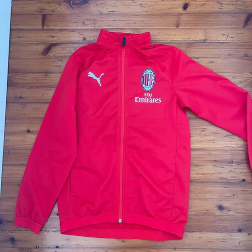 Ζακέτα Puma Milan σαν καινούργιο για 9 με 10 ετών