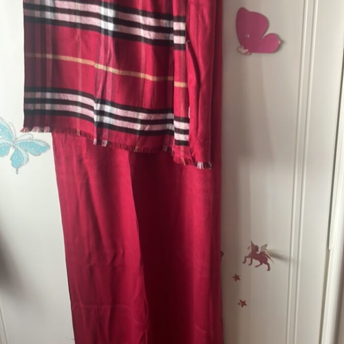 Scarf large new red