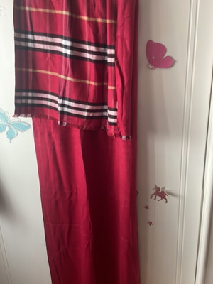 Scarf large new red