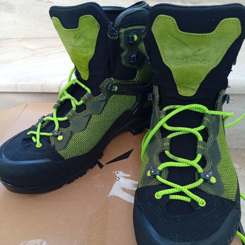 Salewa MS Raven 3 GTX hiking boots new, size 44.5, black and green