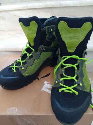 Salewa MS Raven 3 GTX hiking boots new, size 44.5, black and green