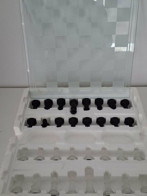 Glass chess set like new with frosted and black pieces 35.5x35.5 cm