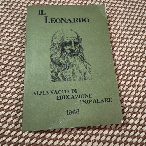 Il Leonardo Almanacco di educazione popolare book 1966, Italian