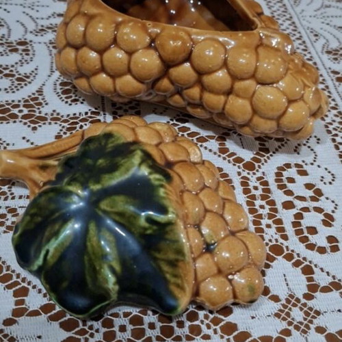 Vintage ceramic fondue pot grape shape like new