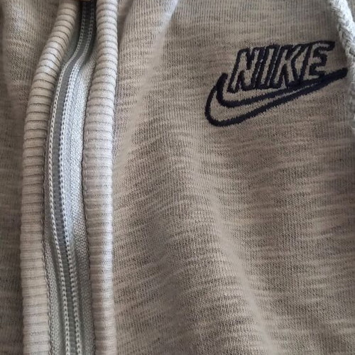 Nike vintage hoodie with defect, new