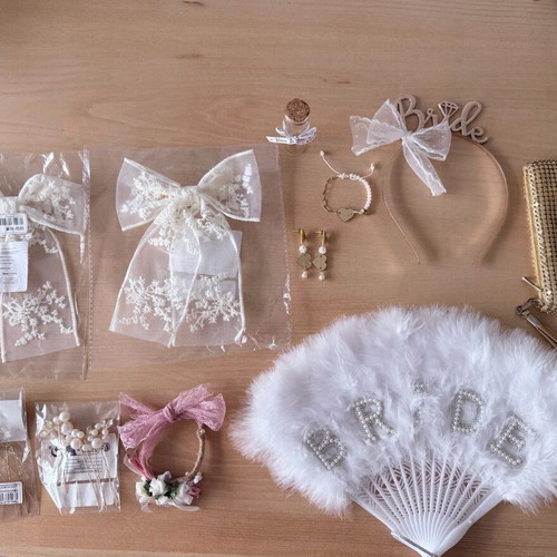Lace bow hair clips Bride 2 pcs new for flower girls
