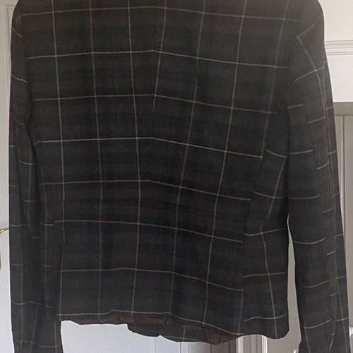 Women's checked jacket 77% pure virgin wool cutty shark like new