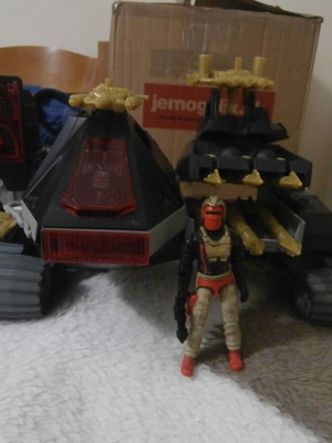 G.I. Joe Cobra Iron Grenadiers D.E.M.O.N. Tank like new