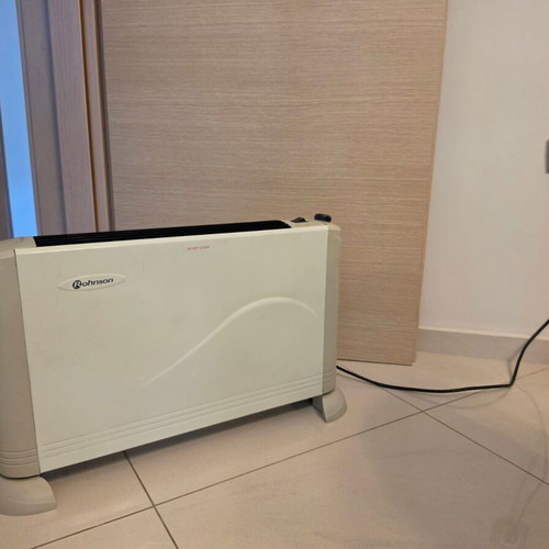 Rohnson floor heater 2000W like new, white