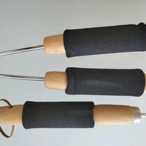 BBQ tool set of 2 with wooden handles and non-slip grips, new