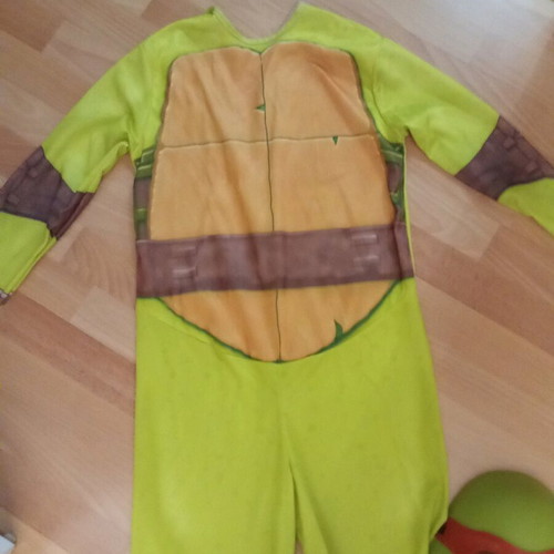 Teenage Mutant Ninja Turtles costume size 12-14 like new