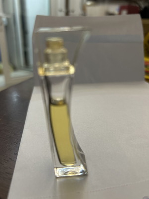 Μινιατούρα άρωμα Elizabeth Arden Provocative 5 ml μεταχειρισμένο, σχεδόν γεμάτο