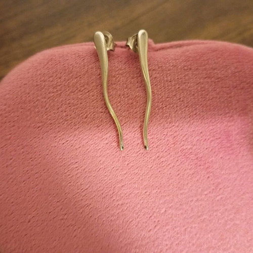 Silver earrings like new, irregular straight shape