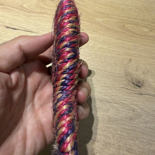 Cat toy fish used, in good condition