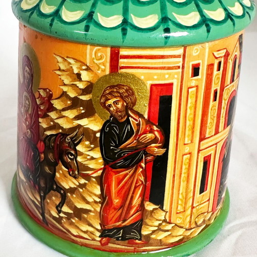 Russian wooden jewelry box church hand-painted 1997 like new