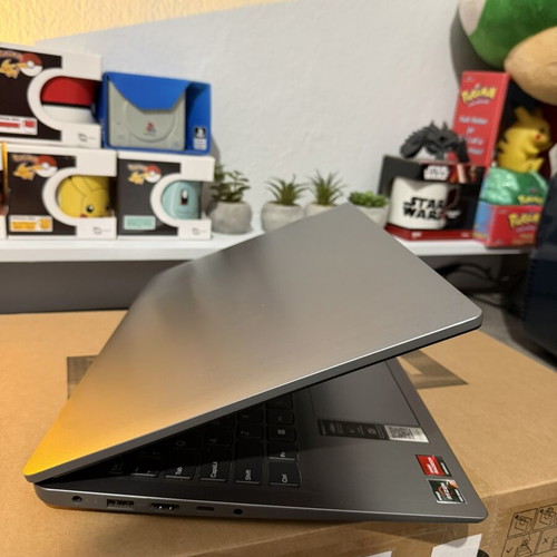 Lenovo IdeaPad 3 15ABA7 15.6" IPS FHD Laptop Ryzen 3 8GB 256GB SSD Windows 11