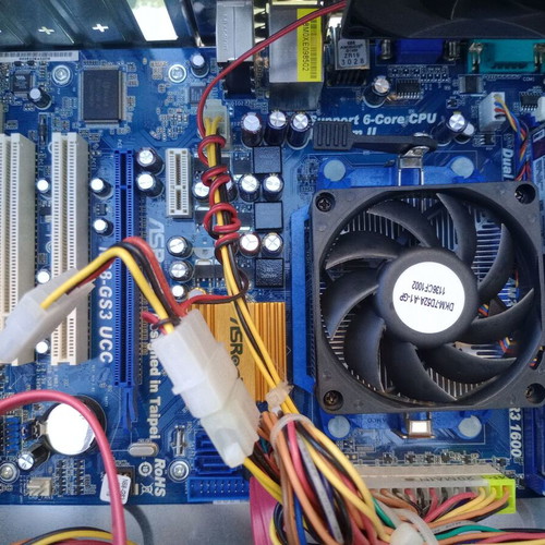 Midi Tower desktop PC used, AMD Athlon II X2 250, 4GB RAM, 500GB HDD