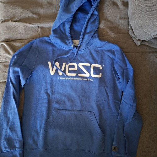 Wesc sweatshirt blue size Small like new