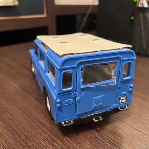 Unicef model car blue color