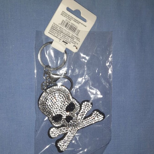 Skull Keychain new with tag