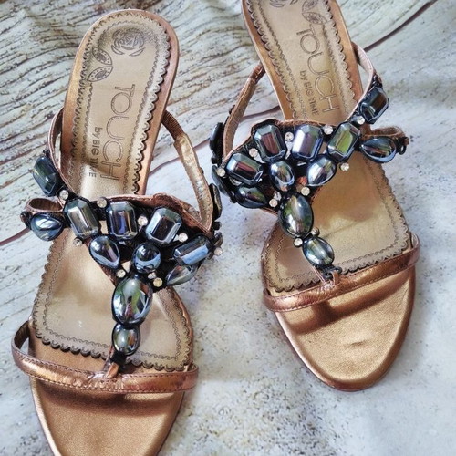 Pumps *TOUCH* + GIFT. Like new.