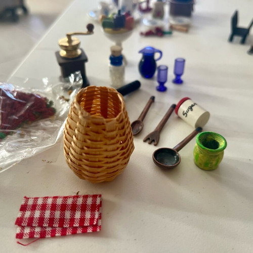 Furniture accessories for dollhouse vintage Deagostini miniatures new