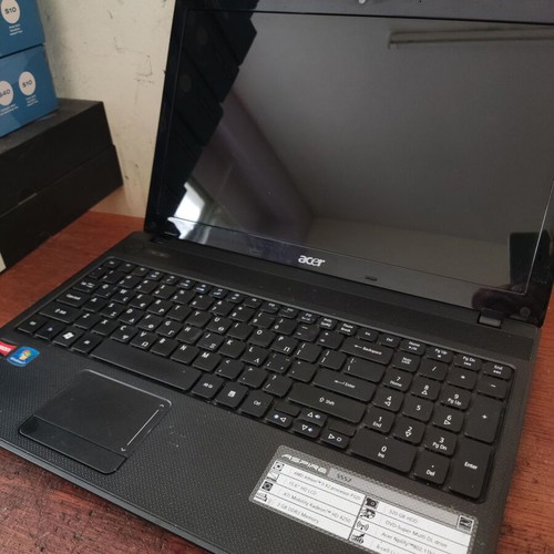 Acer Aspire 5552 laptop Athlon II X2 P320 4GB RAM 120GB SSD