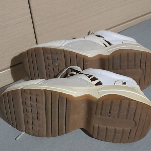 Gioseppo athletic shoes size 37 very good condition