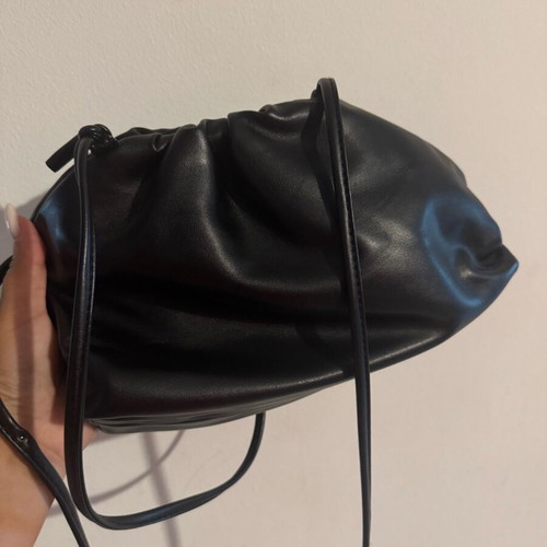 Black crossbody bag like new with long strap