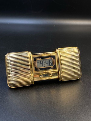 Vintage digital travel clock-alarm like new, 70s