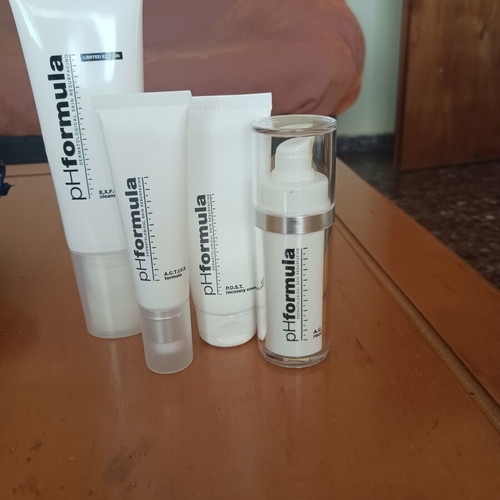 PHformula facial care set