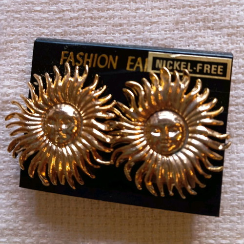 Gold-plated earrings with clips new