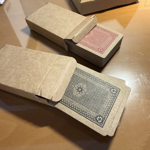 Vintage Kraft playing card set of 2 new, black and red backs