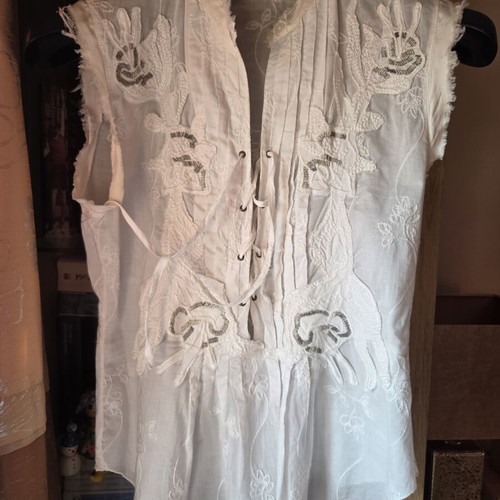 Parasuco Cult S36B cotton blouse size S 36 8 like new, white with embroidery