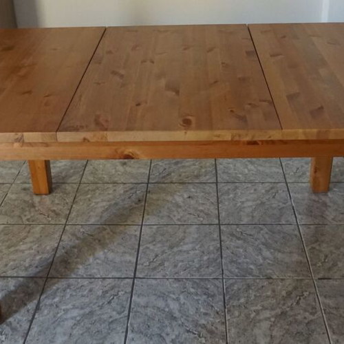 Extendable dining table used, solid pine for 4 to 8 people