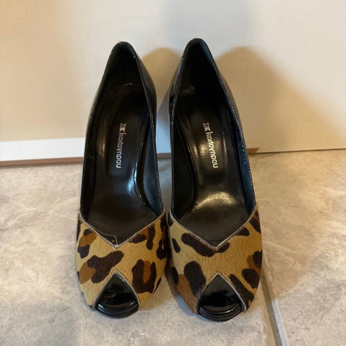 Kalogiropou peep toe pumps slightly used, size 36