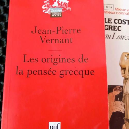 Le Costume Grec 1987 and L'Art Byzantin No113 museum brochures used