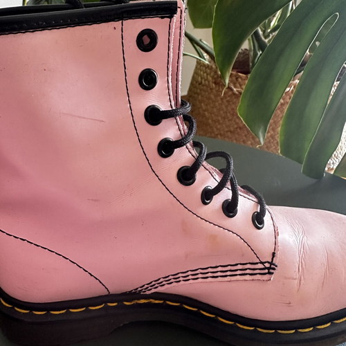 Dr. Martens boots size 38 pink patent leather used