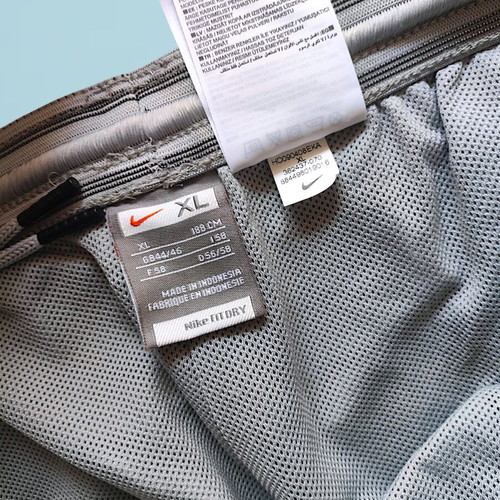 Juventus x Nike 2009-2010 track pants mens XL grey like new