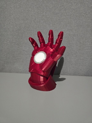 3D Printed Ironman Gauntlet with Lighting like new
