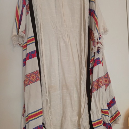 BSB kaftan with colorful pattern like new