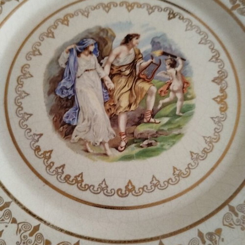 Collectible decorative plate Orpheus and Eurydice vintage, like new