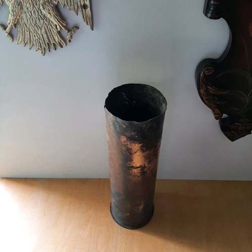 Large collectible 105 mm artillery shell casing from 1974 used