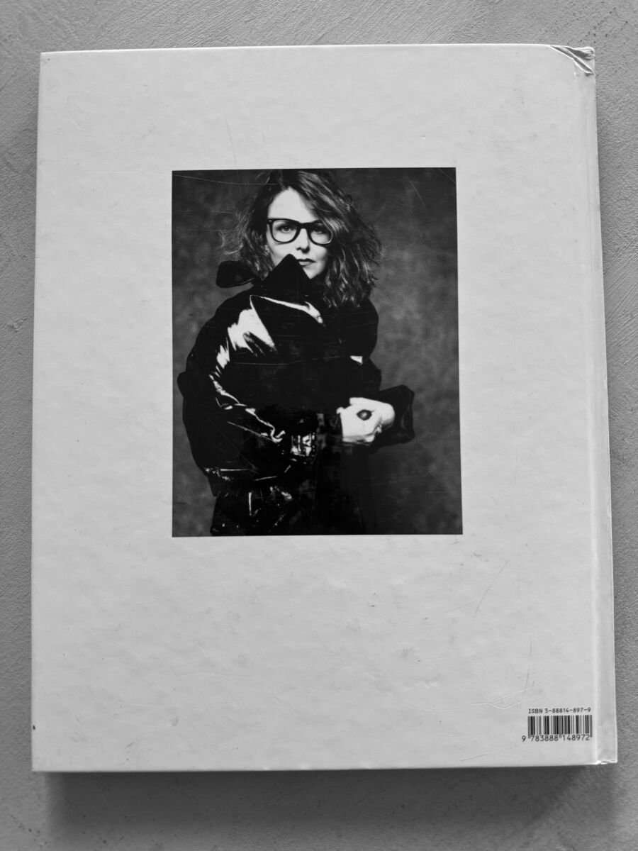 Bettina Rheims Female Trouble photo book… - € 38,00 - Vendora.cy