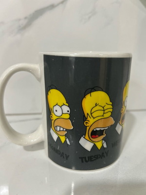 Чаша Хоумър Симпсън  Грьонинг 2011 Германия