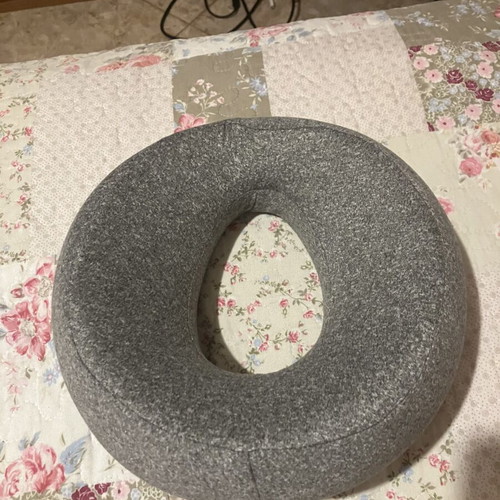 Face Cradle Memory Foam Pillow like new, ergonomic support