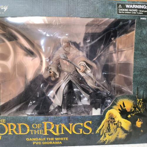 Gandalf the White PVC Diorama like new