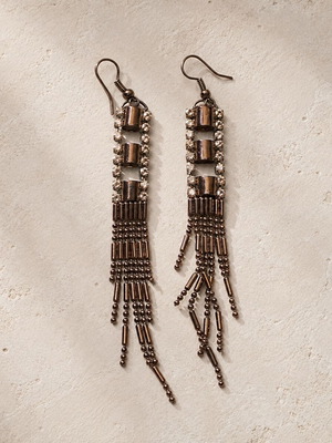 Alpaca dangling earrings