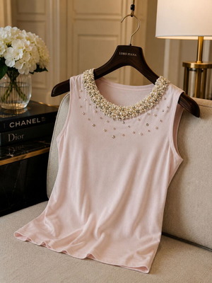 Pink top with pearls and crystals neckline, like new, M/L
